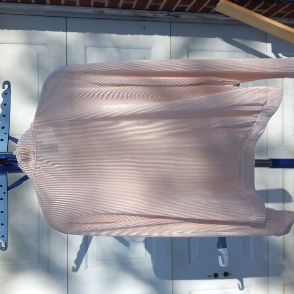 Spring/Summer Pink Jacket - Picture 3 of 4